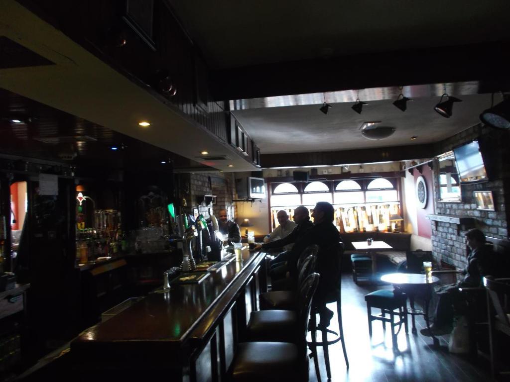 Dalys Inn Donore  Dış mekan fotoğraf