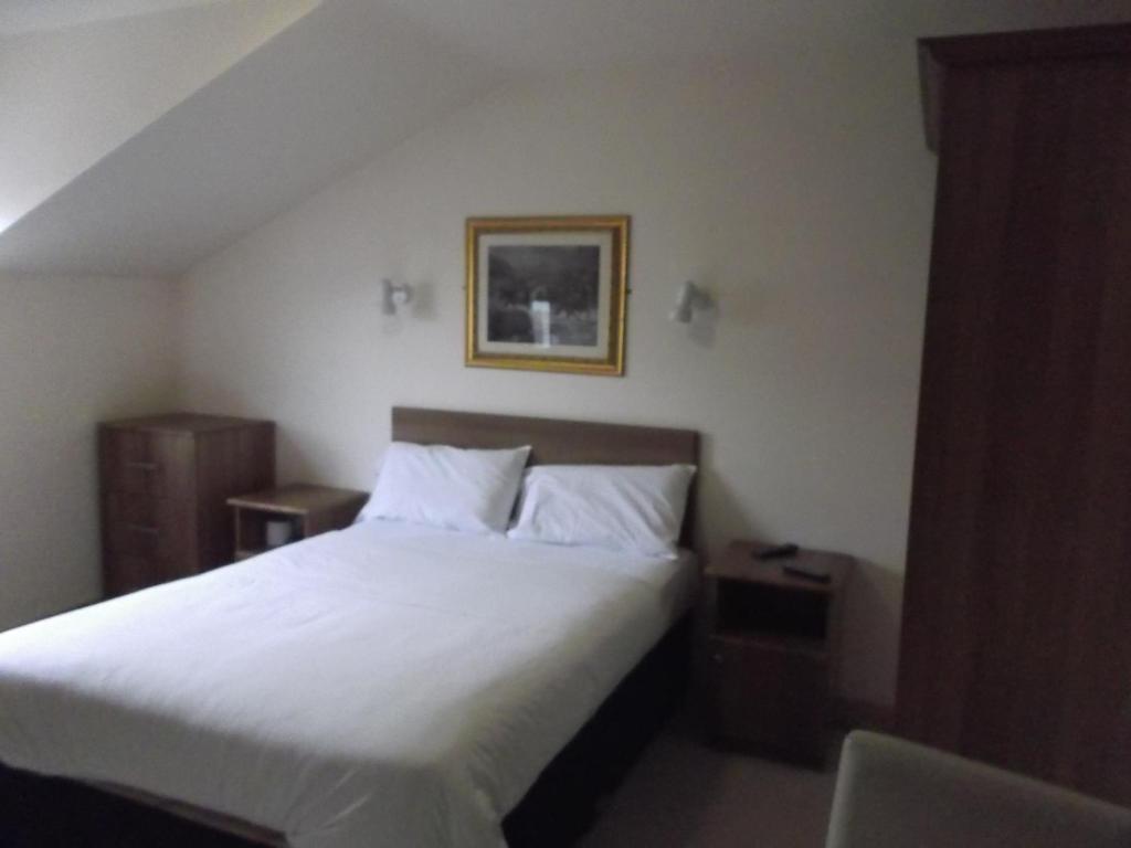 Dalys Inn Donore  Oda fotoğraf