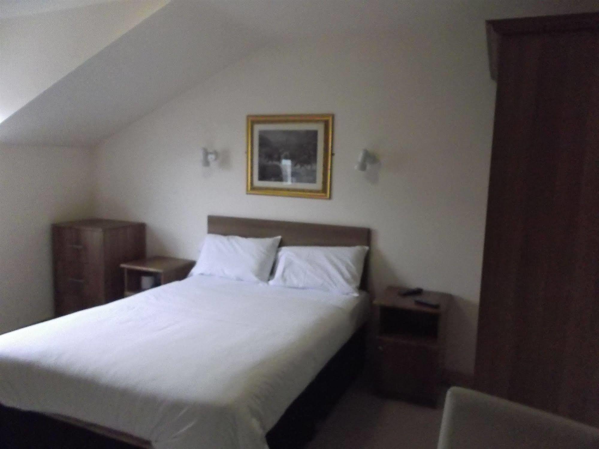 Dalys Inn Donore  Dış mekan fotoğraf